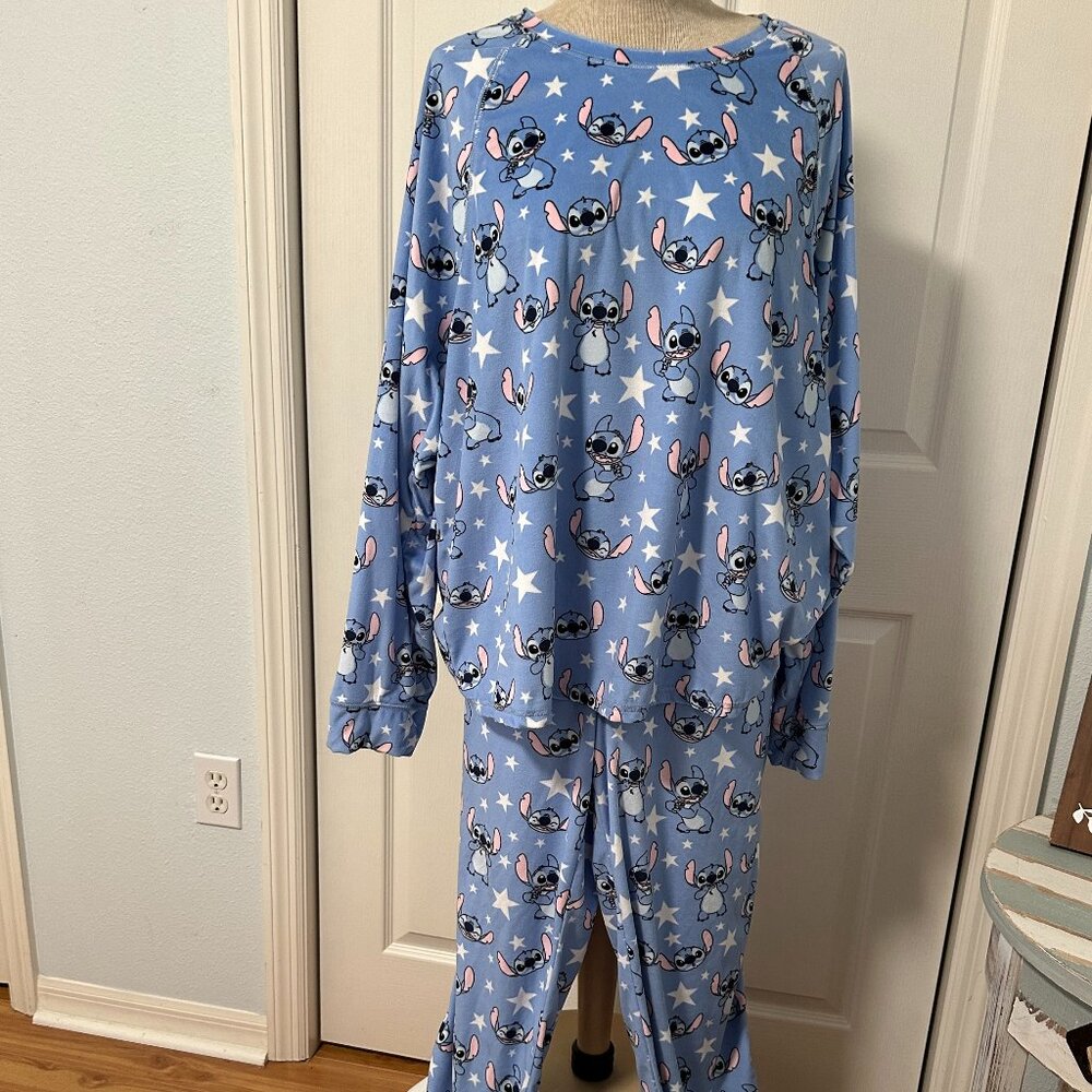 Women's Disney Lilo & Stitch size 2X (18W-20W) 2 piece blue pajama set